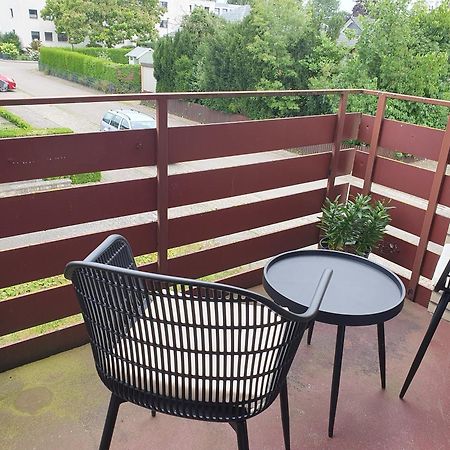--Renoviert-- Ruhige 1-Zimmer Einliegerwohnung Mit Kueche Und Bad In Grossburgwedel 외부 사진