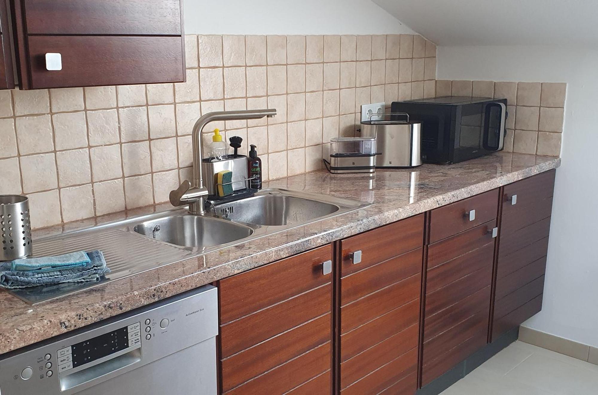 --Renoviert-- Ruhige 1-Zimmer Einliegerwohnung Mit Kueche Und Bad In Grossburgwedel 외부 사진